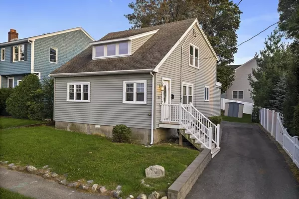 31 Parke Ave, Quincy, MA 02171