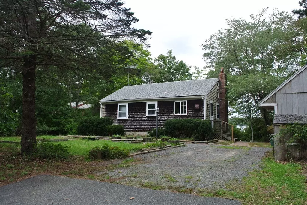 Mashpee, MA 02649,62 Quail Hollow