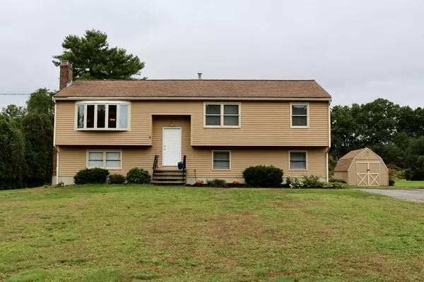 34 Fieldcrest Dr, East Bridgewater, MA 02333