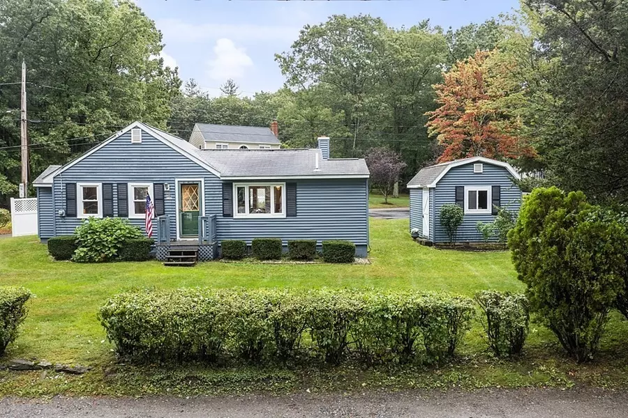 14 Holiday Lane, Lancaster, MA 01523