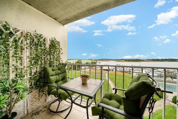 Quincy, MA 02169,200 Cove Way #601