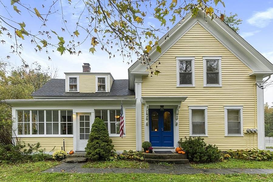 508 Chicopee Row, Groton, MA 01450