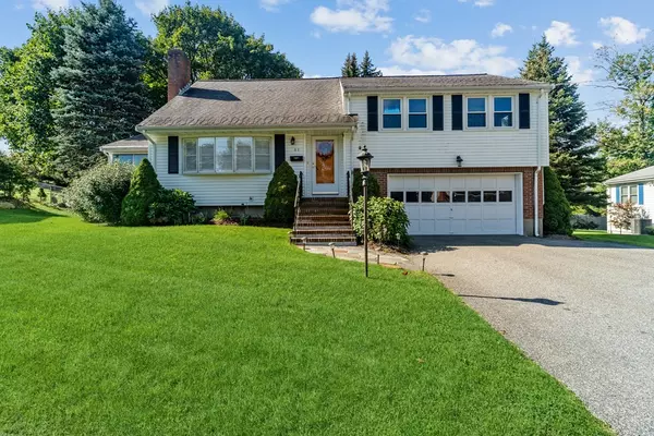 61 Mallard Way, Waltham, MA 02451