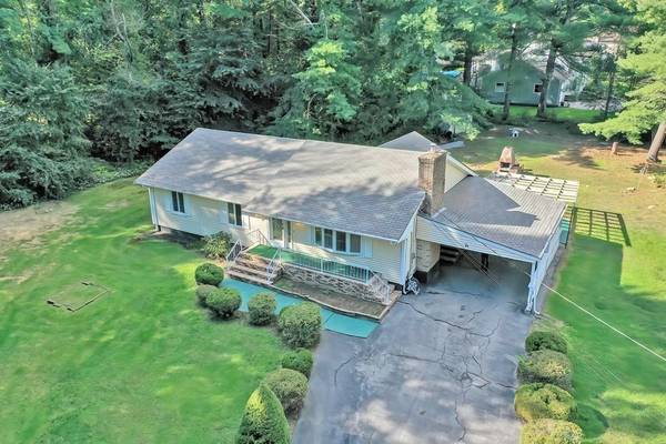 64 Christopher Cir, Westport, MA 02790