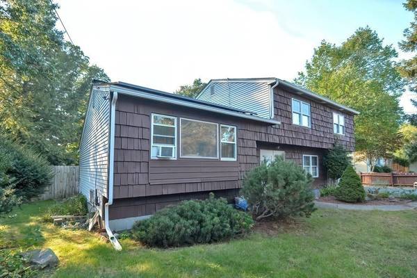 142 Westfield Drive, Holliston, MA 01746