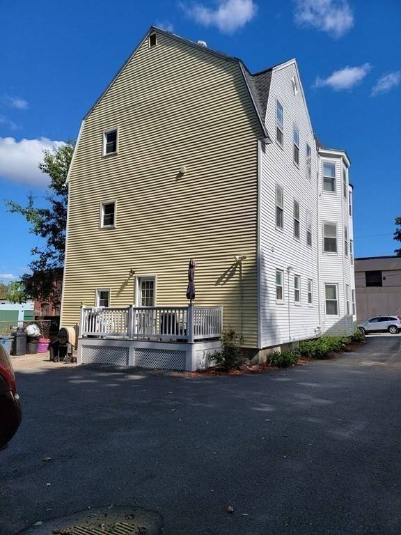 Worcester, MA 01603,4 Delaware St