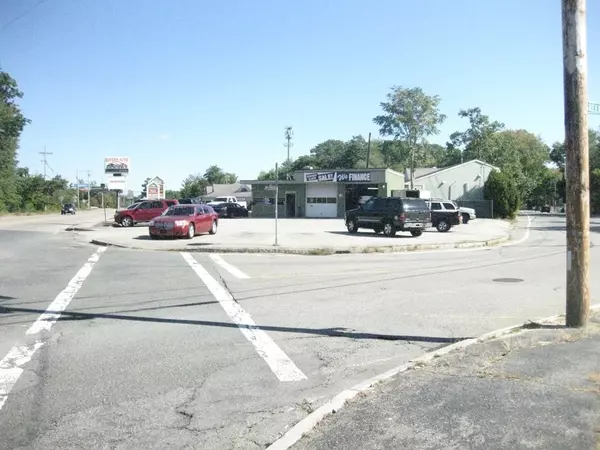 Abington, MA 02351,810 Brockton Ave