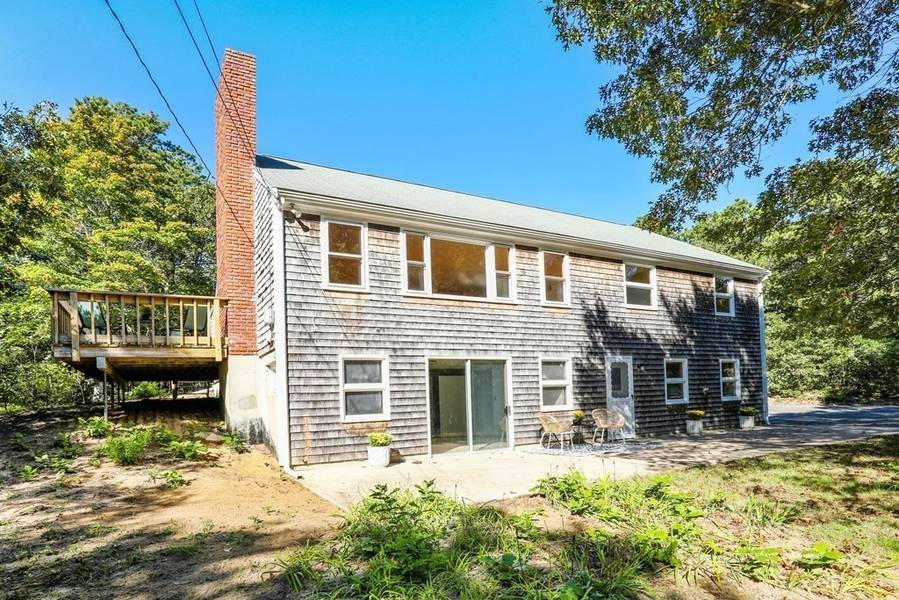 55 Rose Ln, Wellfleet, MA 02667