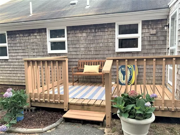 Wellfleet, MA 02667,55 Rose Ln