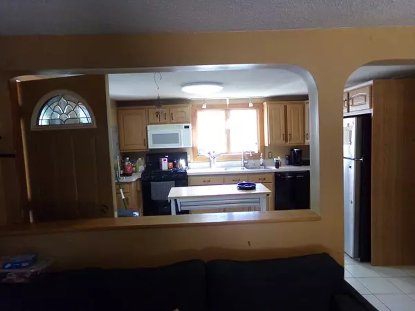 Wareham, MA 02538,246 Glen Charlie Rd