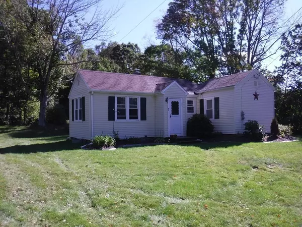 Charlton, MA 01507,7 Millward Rd