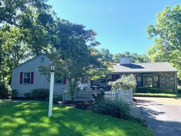 212 Cummings, Swansea, MA 02777