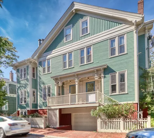 31 Antrim Street #A, Cambridge, MA 02139