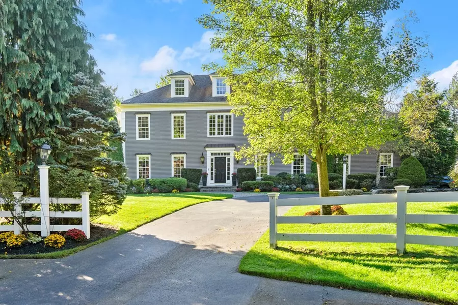 7 Saddle Lane, Wayland, MA 01778