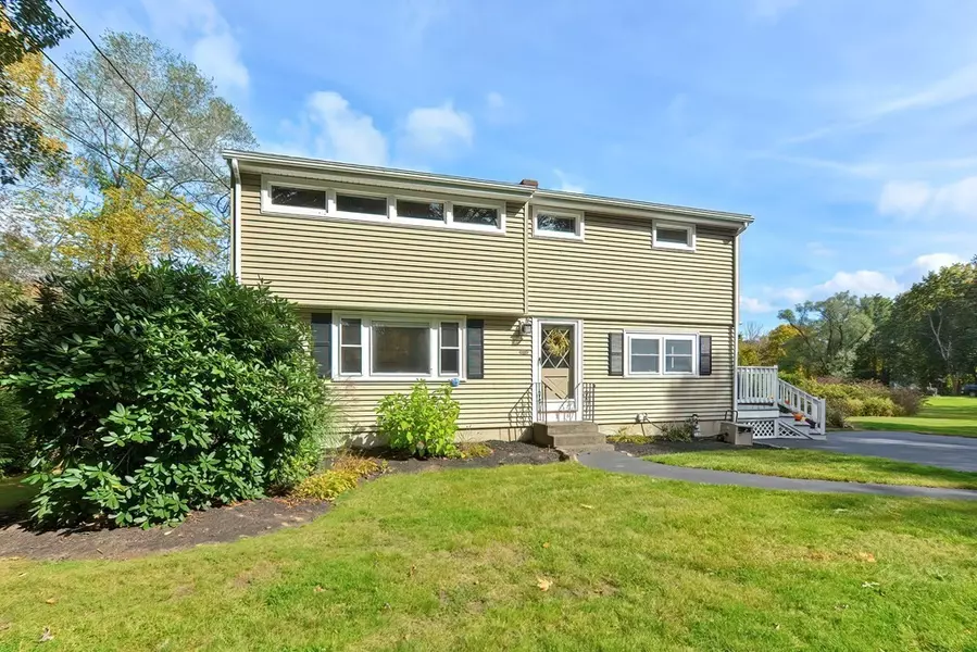 163 N Worcester St, Norton, MA 02766