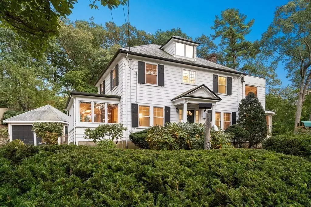 Newton, MA 02468,82 Collins Rd