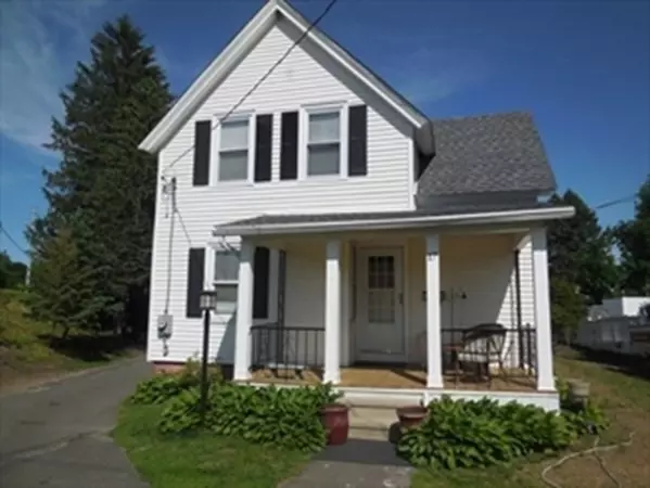 Westfield, MA 01085,17 Clark St