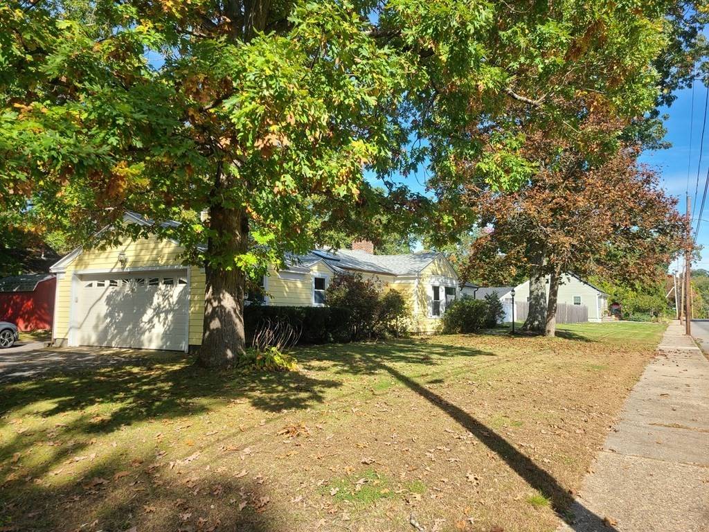 Athol, MA 01331,668 Lenox St