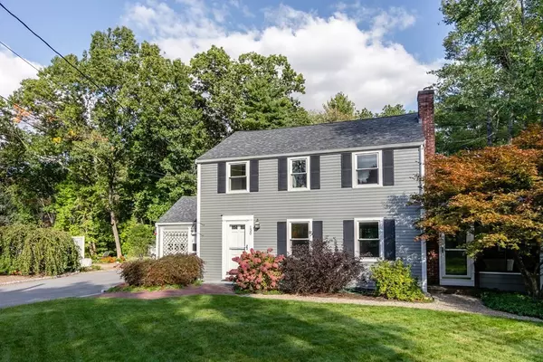 130 Martin Rd, Concord, MA 01742