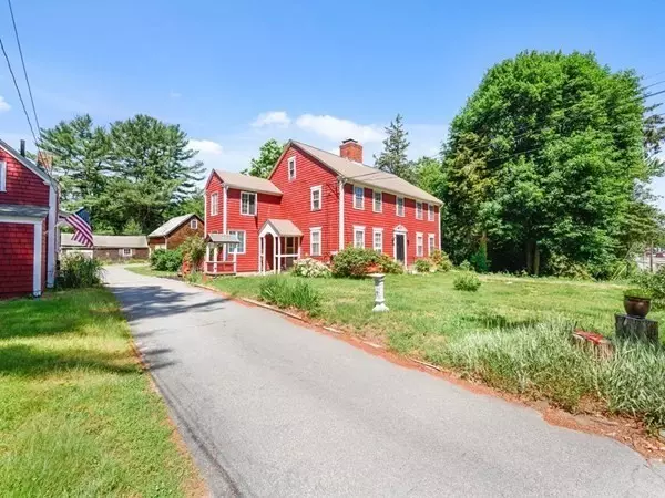 536 Newman Ave, Seekonk, MA 02771
