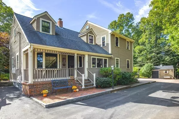 Hingham, MA 02043,19 Kents Lane