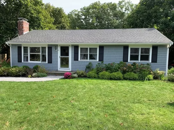 3 Lentell St, Sandwich, MA 02563