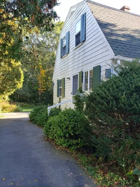 Rockport, MA 01966,13 Prospect St