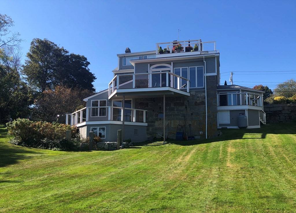 Rockport, MA 01966,101 Granite St. #1