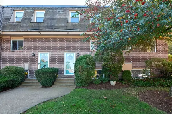 69 Walcott Valley #69, Hopkinton, MA 01748