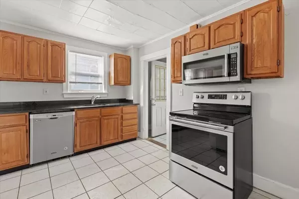 Watertown, MA 02472,29-31 Bradford Rd