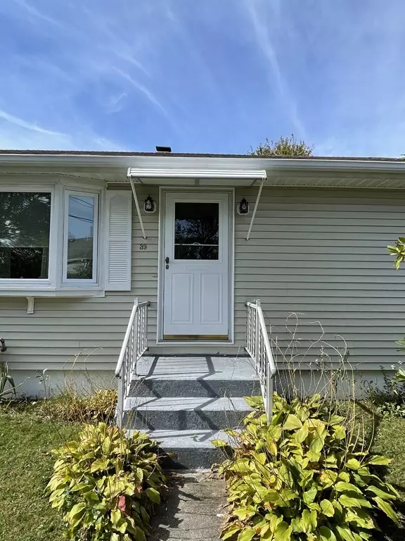 Swansea, MA 02777,39 Bentley St