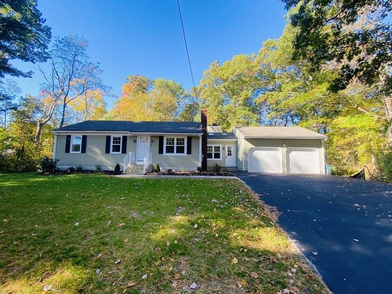 16 Short St, Rehoboth, MA 02769