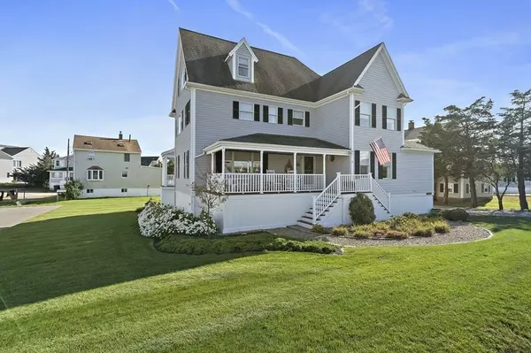 27 Bay Street, Marshfield, MA 02050