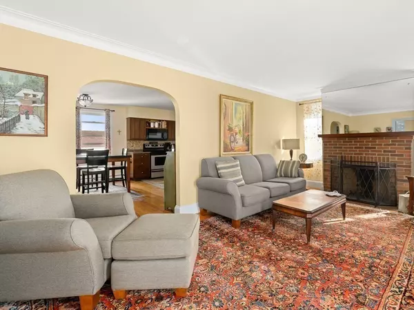 Johnston, RI 02919,239 George Waterman Rd