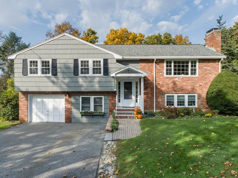 6 Erie Lane, Danvers, MA 01923