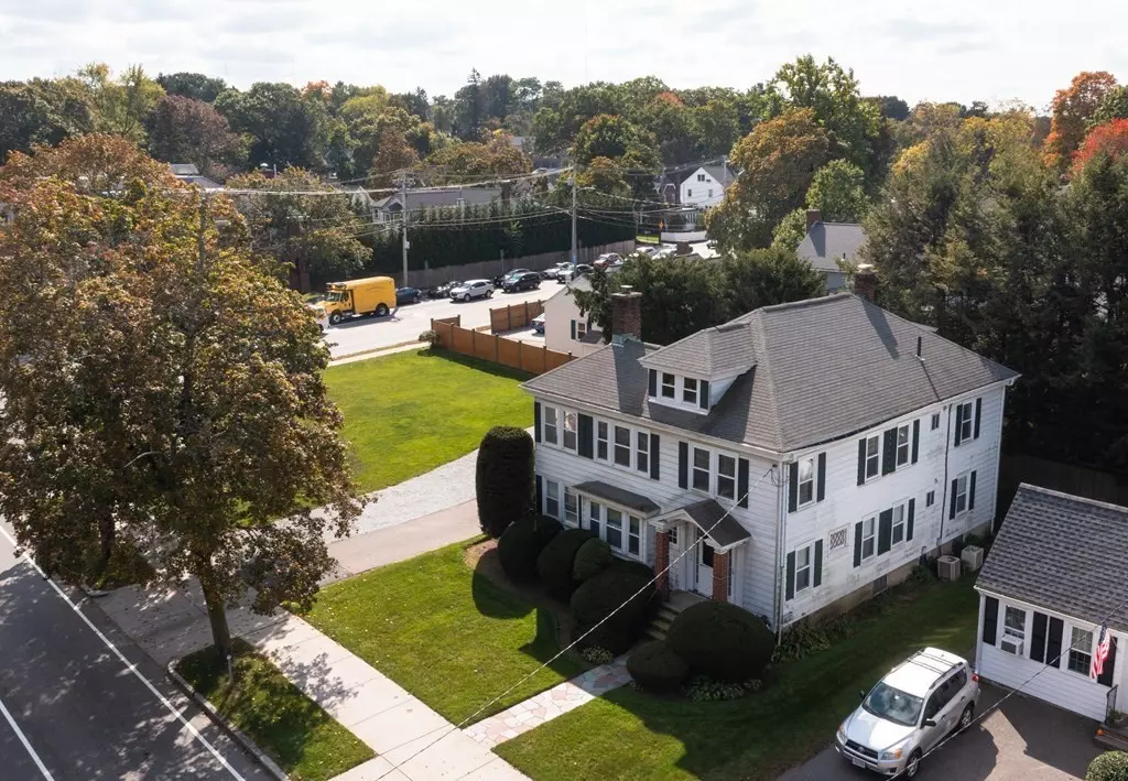Newton, MA 02466,1766-1768 Commonwealth