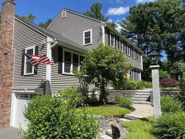 Groton, MA 01450,83 Flavell Rd