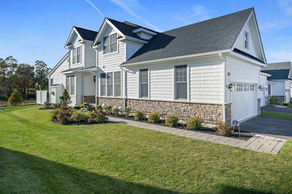 Scituate, MA 02066,24 Lois Ann Court #24
