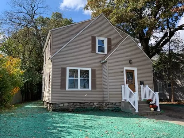 21 Lakeside Drive, Shrewsbury, MA 01545