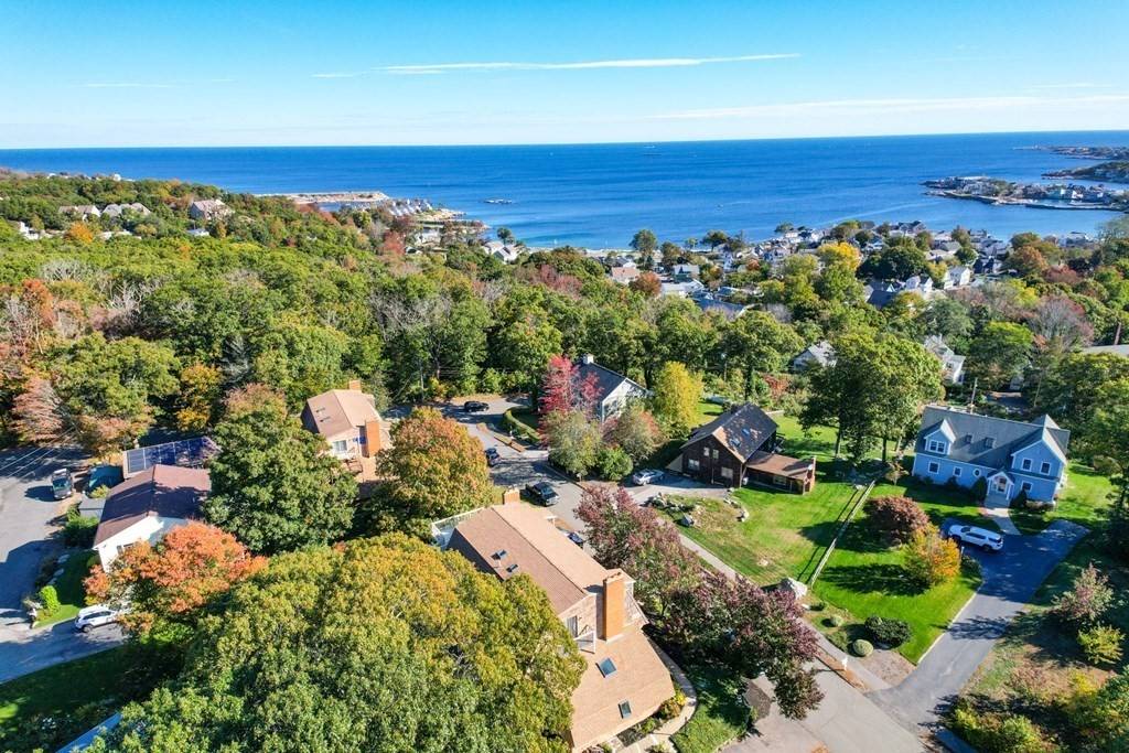 Rockport, MA 01966,4 Twin Light Cir #A
