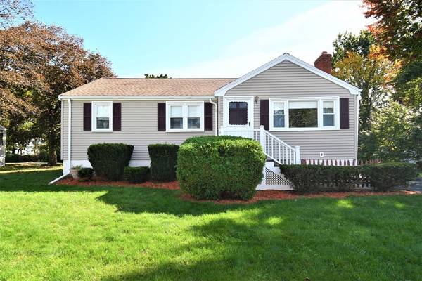 13 Carson Rd, Woburn, MA 01801