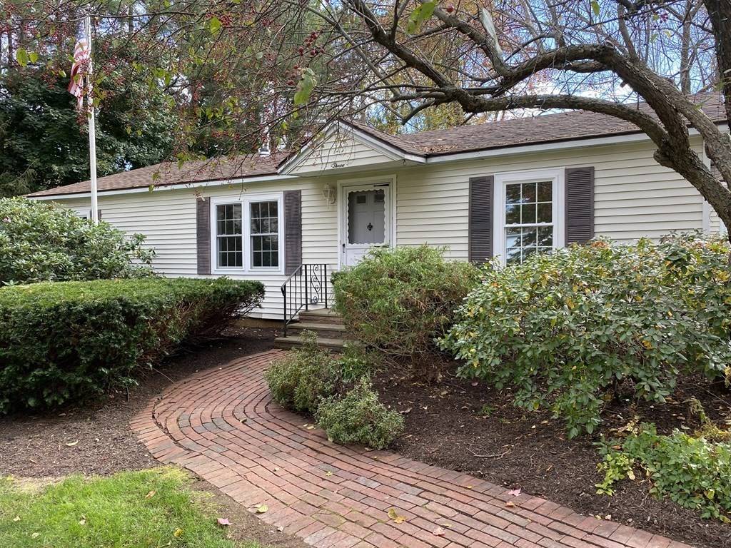 3 Forest Hill Dr., Rutland, MA 01543