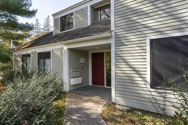 Concord, MA 01742,14 Concord Greene #3