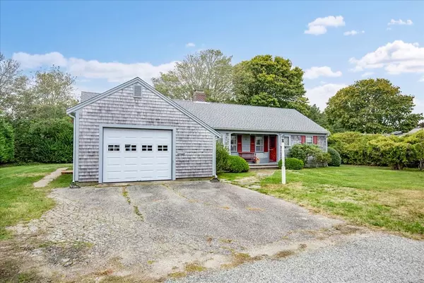 Chatham, MA 02633,16 Blueberry Ln