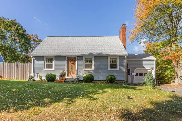 234 Highland St, Hamilton, MA 01982