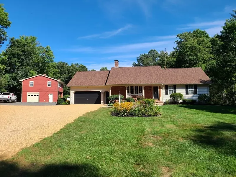 12 Bullard Rd, North Brookfield, MA 01535