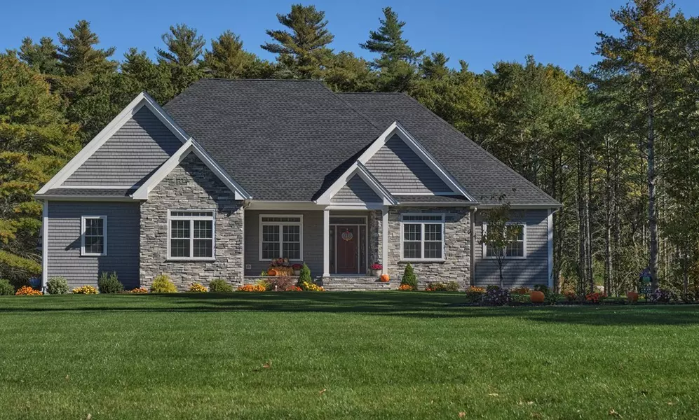 56 Keene Road, Acushnet, MA 02743