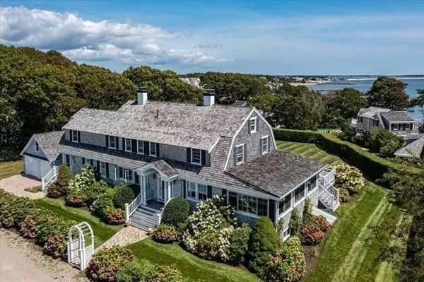 8 Newton Ave, Barnstable, MA 02601