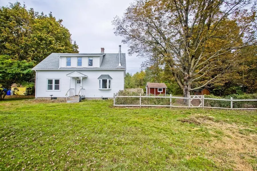 408 Main Rd, Granville, MA 01034