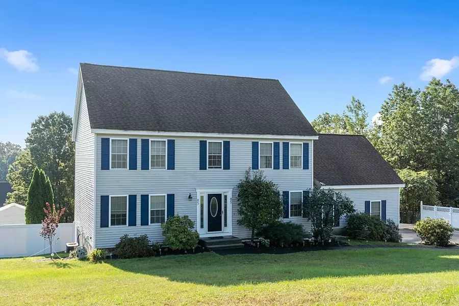 85 Russell's Way, Westford, MA 01886